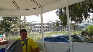 Club Mermaid Village  поездка с пляжа на тракторе с прицепом