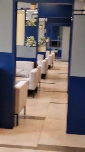 Сравнил бизнес залы Красноярска и Москвы. Вернулся в столицу смотреть онлайн