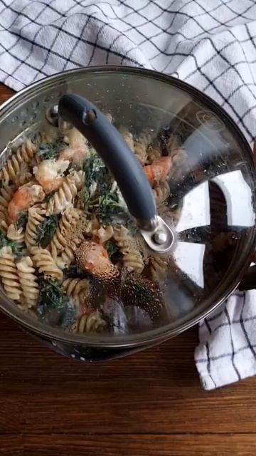 Пробовали пасту с сыром Дорблю !? 🍝🔥#пастарецепт #пастаскреветками #pastarecipe #pastalover #рецепт смотреть онлайн