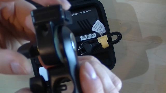 Супервспышка для суперфото распаковываю Godox AD 300 Pro and utilities unboxing смотреть онлайн