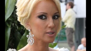 Лера Кудрявцева показала удаленную грудь