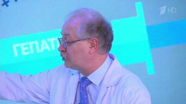 Врач назвал восемь прививок, которые нужно поставить всем взрослым россиянам