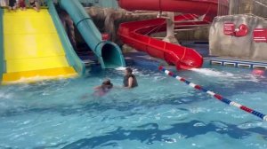 Купаюсь в аквапарке «Лимпопо»в Екатеринбурге🏊♀️swimming vlog#аквапарк#лето#каникулы#VasilisaKisa