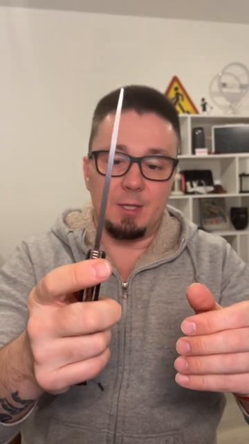 Анонс обзора ножа Daggerr Баюн. Здоровенный лом странной формы. Когда харизма зашкаливает! смотреть онлайн