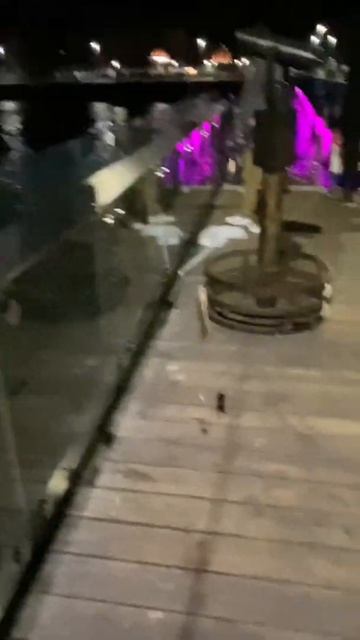 Зеленоградск. Пирс. Поймал камбалу. Август 2021. смотреть онлайн