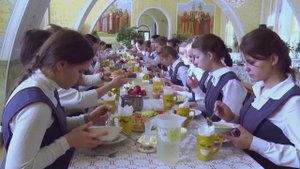 Общежитие и трапезная Первого православного колледжа
