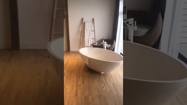 Водные виллы в Movenpick Resort Kuredhivaru Maldives смотреть онлайн