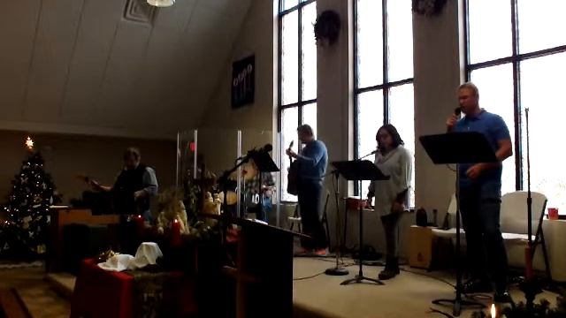 KyleUMC Praise Band "I Want to Walk as a Child of the Light" 12/8/13 смотреть онлайн