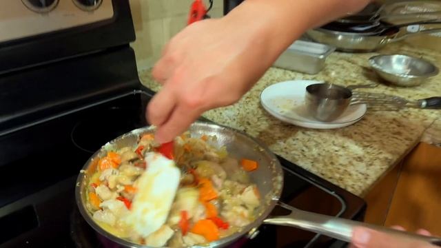 Очень Необычно и Вкусно из Курицы на Одной Сковороде. Этот рецепт курицы удивит всех, не пожалеете! смотреть онлайн