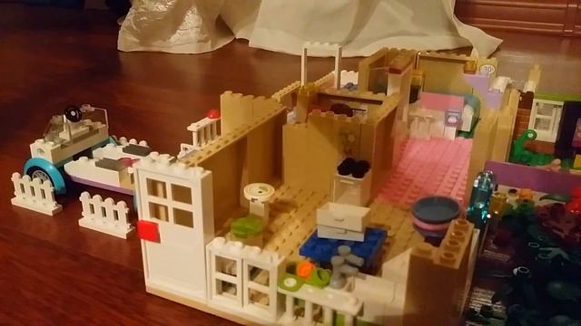 Играем с LEGO Frends смотреть онлайн