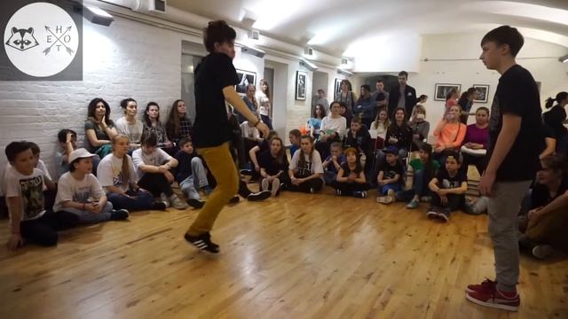 Hip-Hop D-stance #Fam# Battle 1x1 1/8 Хвостов Никита(win) vs Акулин Денис смотреть онлайн