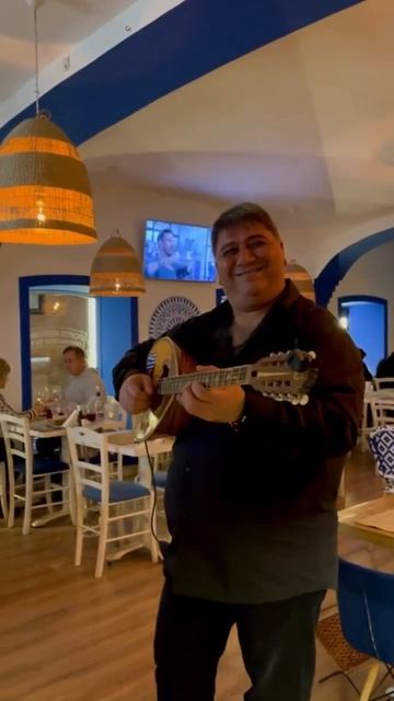 Греческий Бузуки! В самом центре Москвы в ресторане Порто Миконос! смотреть онлайн