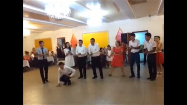 Нурбек Камила свадебный подарок от друзей г.Уральск смотреть онлайн