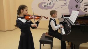 Дж.  Бонончини. Рондо.