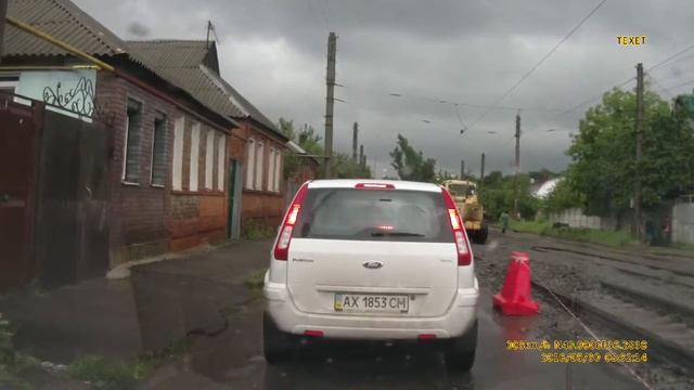 Семиградский въезд и Веринская улица на ремонте. Движение очень затруднено. смотреть онлайн