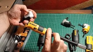 Угловая насадка DEWALT DWAMRA38FT под торцевые головки с квадратом 3/8"