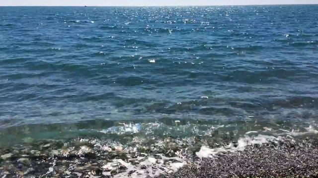 На пляже в Сочи (Дагомыс) смотреть онлайн