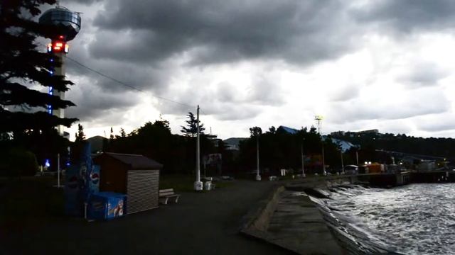 Туапсе,раннее утро на набережной. смотреть онлайн