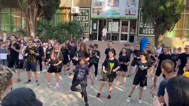 Жемчужина отряда. Фееричный выход смотреть онлайн