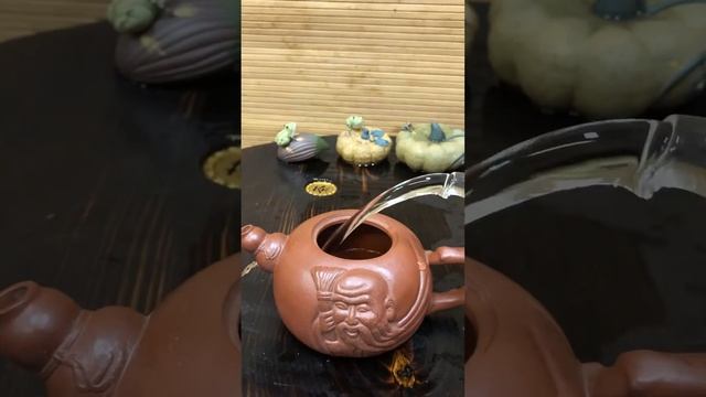 Чайник # 18152, исинская глина, 532 мл./Teapot # 18152, yixing clay, 532 ml. смотреть онлайн