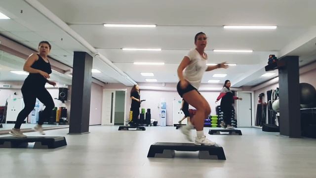 СТЕП АЭРОБИКА ЦЕЛАЯ СВЯЗКА / STEP AEROBICS