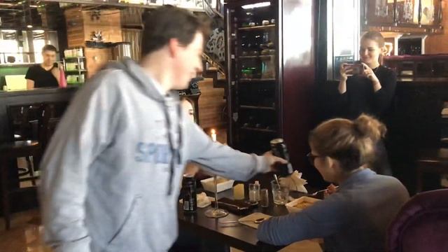 Обед в ресторане при свечах😂 смотреть онлайн