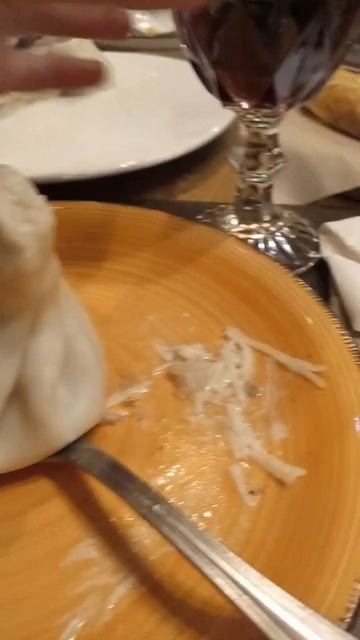 #armenia #армения #ереван #yerevan #erevan ресторан в Армении! смотреть онлайн