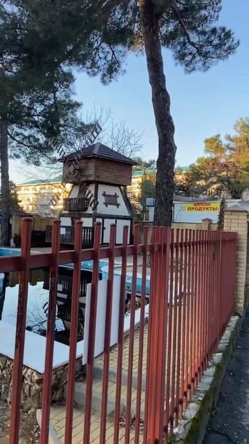 ГЕЛЕНДЖИК. УЖАС! ЛОК СОЛНЕЧНАЯ СНЕСЛИ! САНАТОРИЙ ДЕМОНТИРОВАН смотреть онлайн