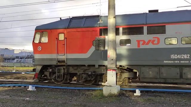 Сплотка тепловозов ТЭП70БС-020 и ТЭП70-0126, ст. Волковская, г.СПб, 24.11.2021г. смотреть онлайн