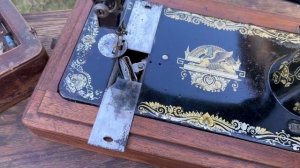 Швейные машинки Singer 27 и Singer 127 сравнение.