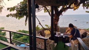 кафе в Тайланде паттайя 3 русалки Mermaids Cafe & Restaurant