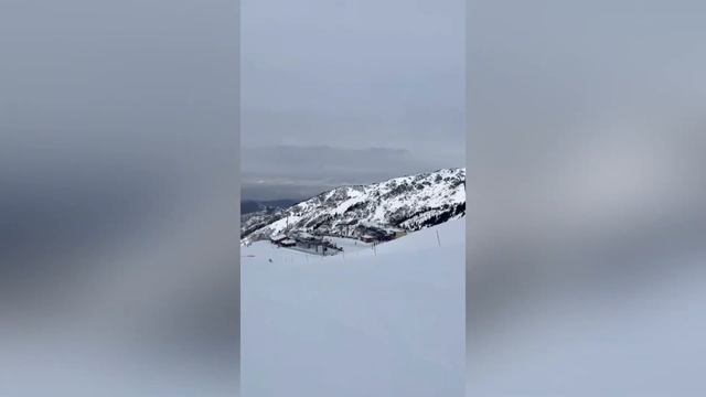 Алматы Шымбұлақ демалыс орыны. Горнолыжный курорт Шымбулак Алматы. Казахстан. Алматы туризм.