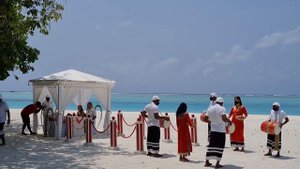 свадебная церемония на острове meeru