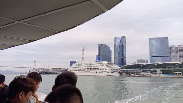 Гигантский корабль, толпы людей! Сямынь. смотреть онлайн