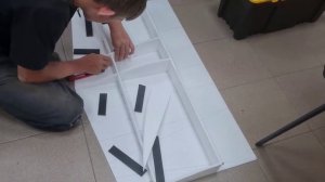 Пе-2 большой самолёт летает в зале, радиоуправляемые гиганты из пенопласта, зальные копии самолётов