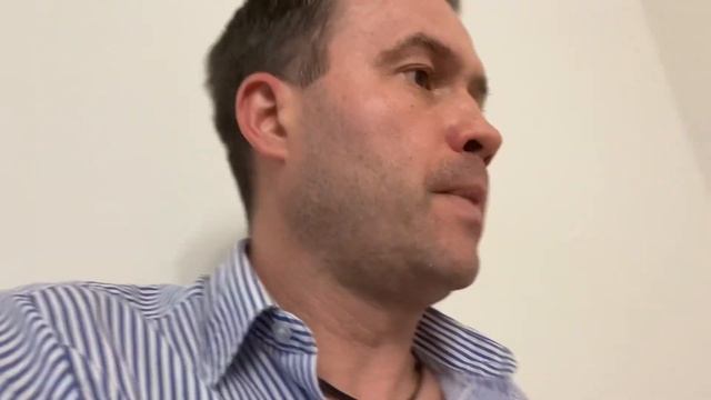 ВЛОГ: На стройке «финиш» открывается. Ужинаю в одиночестве. #анапа #ремонт #своимируками #еда смотреть онлайн