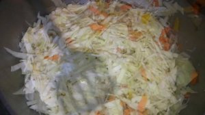 🍀Рис  тушеный с мясом, капустой и овощами. #рецепт #вкусно #cooking