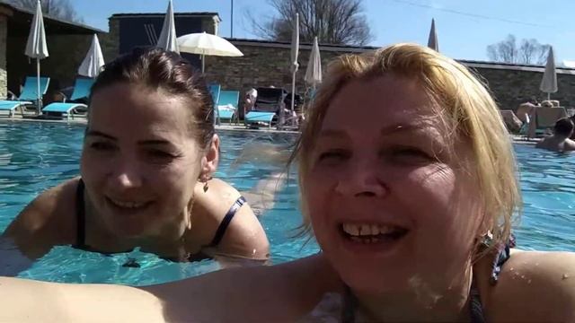 Спа курорт. Очень жарко смотреть онлайн