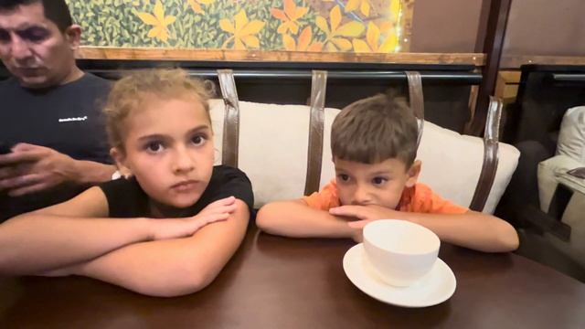 БАКУ.ШОКОЛОДНИЦА.AMBURAN MALL#azerbaycan#baku#yummyfood#vlog#tasty#food#еда# смотреть онлайн