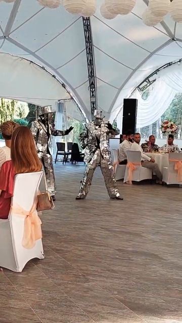 Зеркальные Люди на свадьбе 🕺🏻 Загородный комплекс Циолковский. Самара