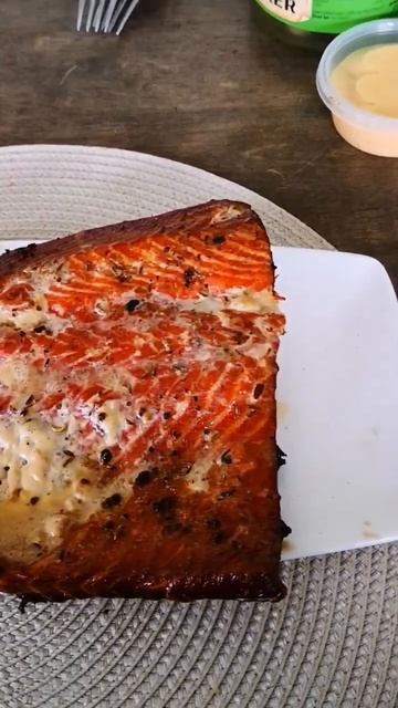 Лосось готов 👍 #shorts #лосось #копчение #рыба смотреть онлайн