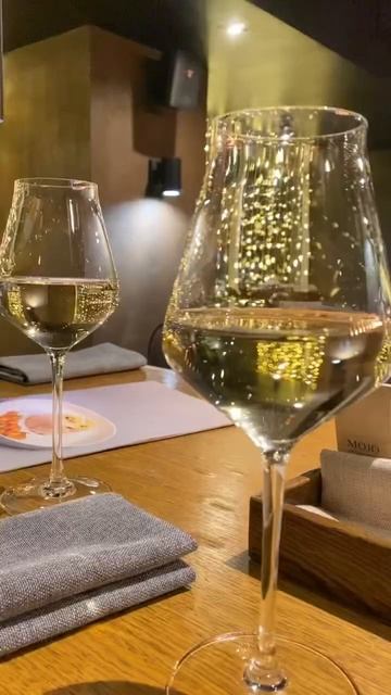 НОВЫЙ ГОД 2024/НОВОГОДНЕЕ НАСТРОЕНИЕ / #2023 #new #снег #nature Свидание с мужем#Ресторан#СПБ#❄️🥂🍾 смотреть онлайн