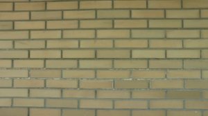 Этап монтаж фасада на объекте в Николино, где строим дом площадью 924 м² по проекту НИКОЛИНО