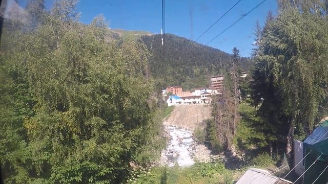 Маятниковая канатная дорога 1986 года постройки. Домбай смотреть онлайн