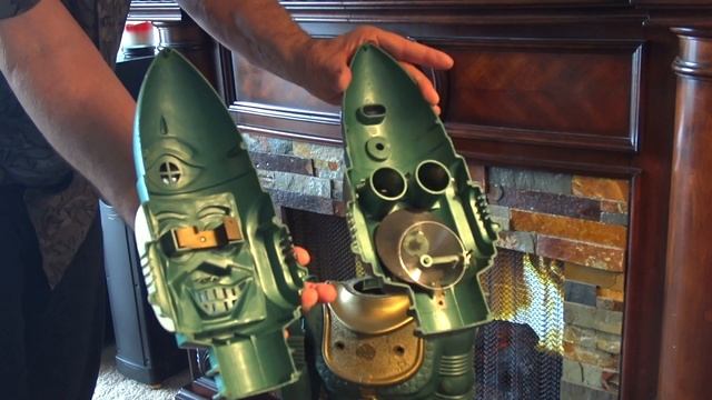 Inside Big Loos Head