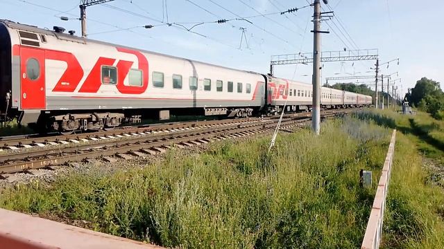 Электровоз эп1м 533 с поездом 498 Адлер Ижевск смотреть онлайн