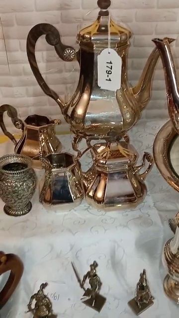 СЕРЕБРО И СЕРЕБРЕНИЕ  .
