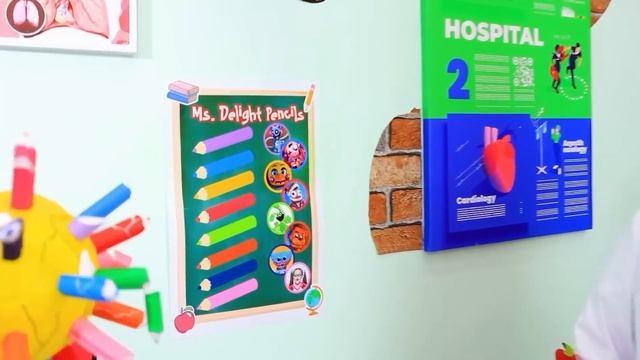 У МИСС ДЕЛАЙТ ЕСТЬ СЕСТРА-БЛИЗНЕЦ? Хорошая Miss Delight VS Плохая Miss Delight в Школе! смотреть онлайн