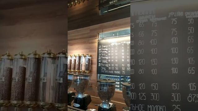 Рай для гурманов-сладкоежек!Главная изюминка города! смотреть онлайн