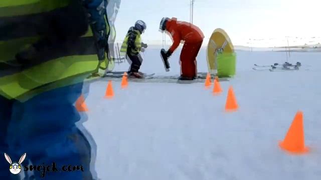 КОНУСЫ | Оборудование для горнолыжного детского парка смотреть онлайн